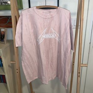 Women’s acid washed Metallica tee